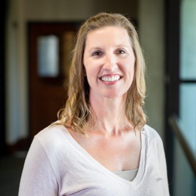 Tammy Wacek Headshot